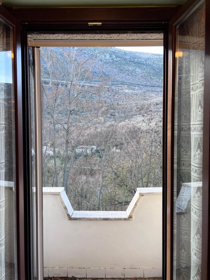 Il Rustico Uno A Bugnara Nella Valle Del Sagittario 술모나 외부 사진